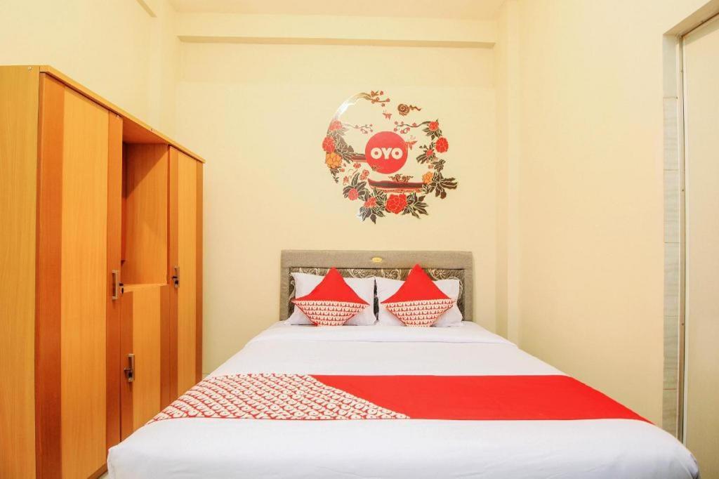 Super Oyo 168 K-15 Residence Surabaya Eksteriør billede