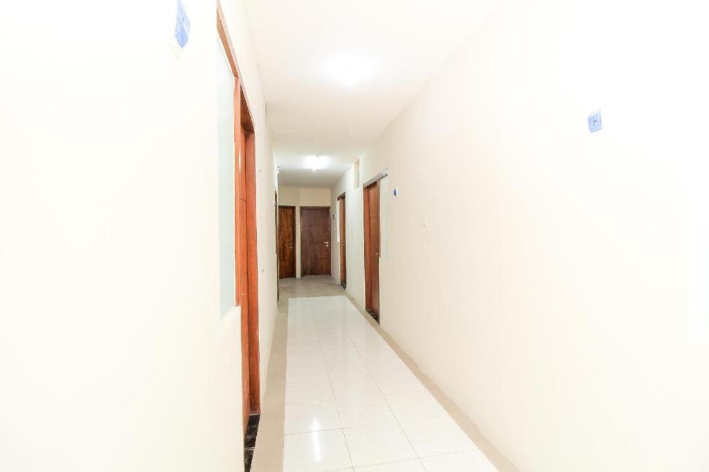 Super Oyo 168 K-15 Residence Surabaya Eksteriør billede